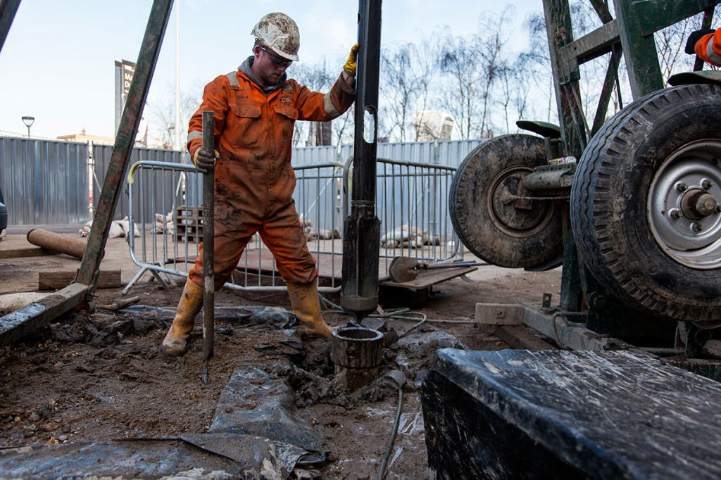 Image depicting a water well install.